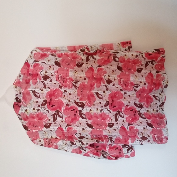 2 Piece Floral Blouse with Matching Tank - Picture 8 of 13